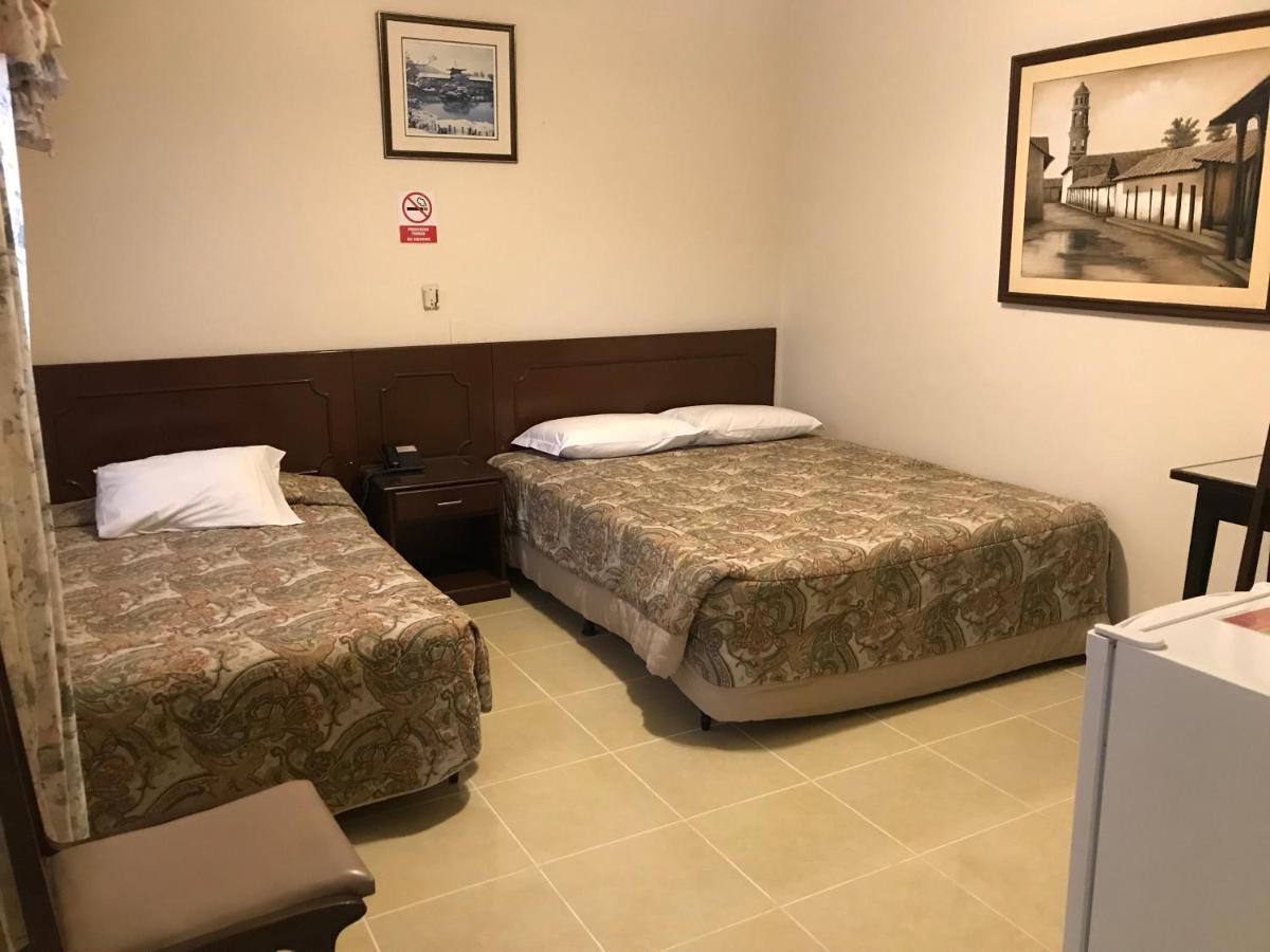 Hotel Bolivia 산타 크루즈 드 라 시에라 외부 사진