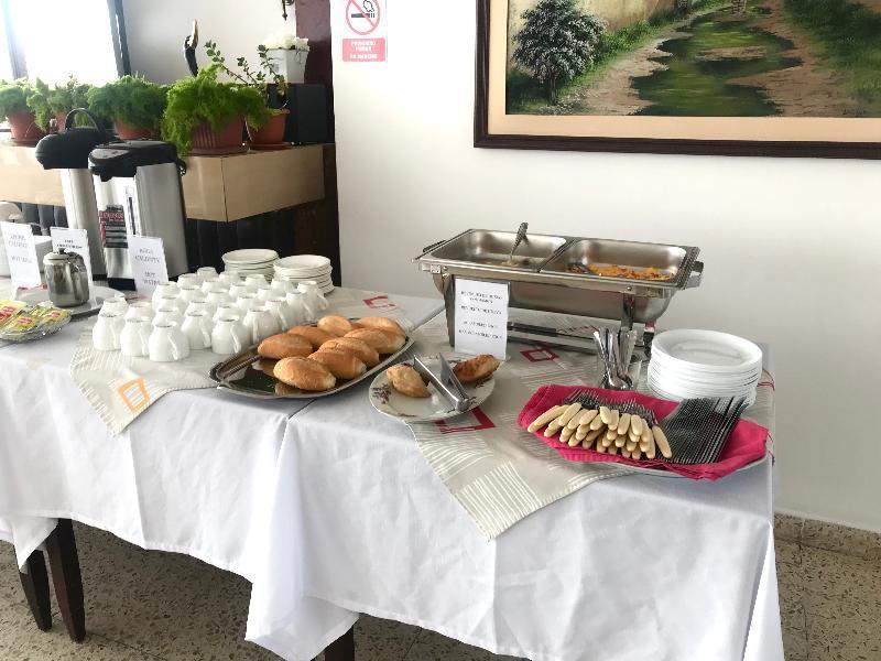 Hotel Bolivia 산타 크루즈 드 라 시에라 외부 사진